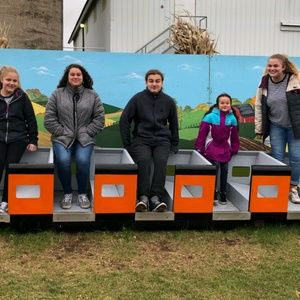 Meet your Posher, Melissa